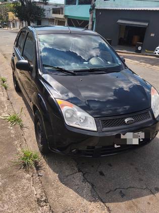 FORD FIESTA 1.6 MPI TRAIL HATCH 8V FLEX 4P MANUAL